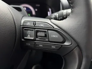 Toyota Yaris 1.5 VVT-i HSD Trend