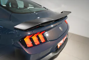 FORD Mustang Coupé 5.0 V8 Dark Horse