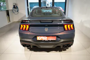 FORD Mustang Coupé 5.0 V8 Dark Horse