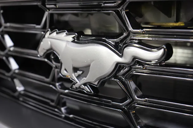 FORD Mustang Coupé 5.0 V8 Dark Horse