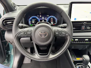 Toyota Yaris 1.5 VVT-i HSD Premium