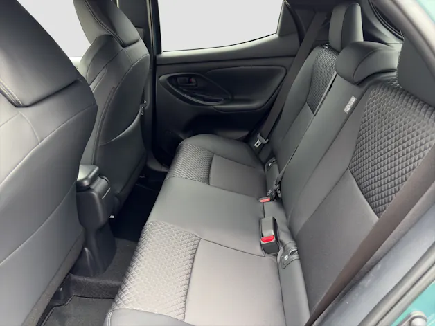 Toyota Yaris 1.5 VVT-i HSD Premium