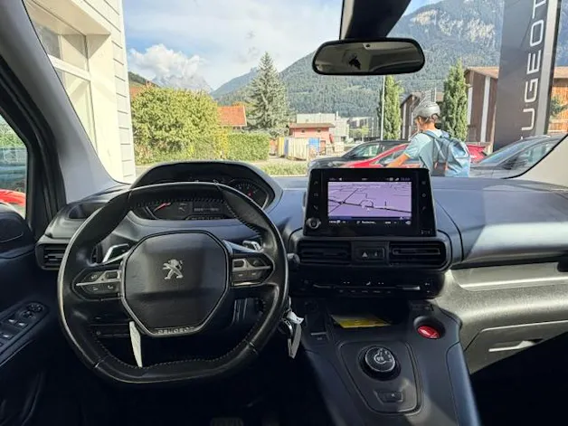 PEUGEOT Rifter Long 1.2 PureTech 130 Allure Pack 7P