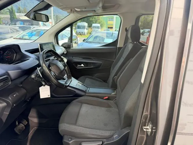 PEUGEOT Rifter Long 1.2 PureTech 130 Allure Pack 7P