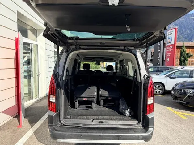 PEUGEOT Rifter Long 1.2 PureTech 130 Allure Pack 7P