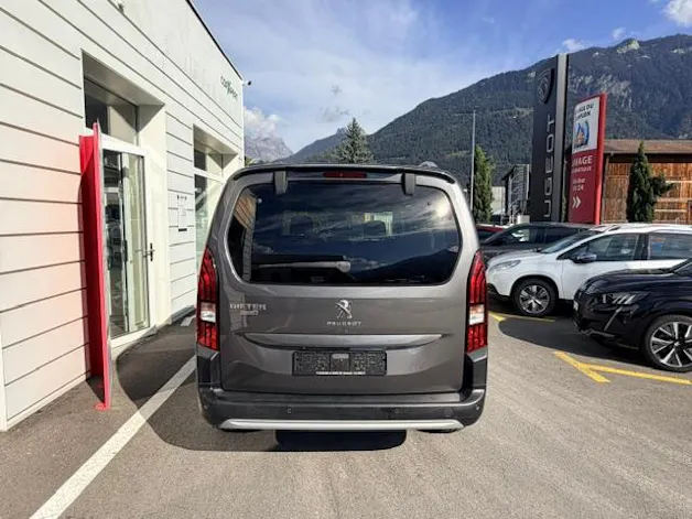 PEUGEOT Rifter Long 1.2 PureTech 130 Allure Pack 7P