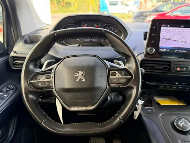 PEUGEOT Rifter Long 1.2 PureTech 130 Allure Pack 7P