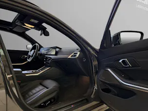BMW 330i xDrive M-SportPaket Pro