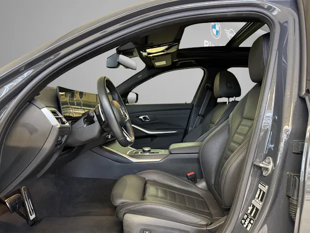 BMW 330i xDrive M-SportPaket Pro