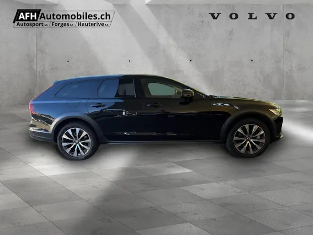 VOLVO V90 Cross Country 2.0 B5 Plus