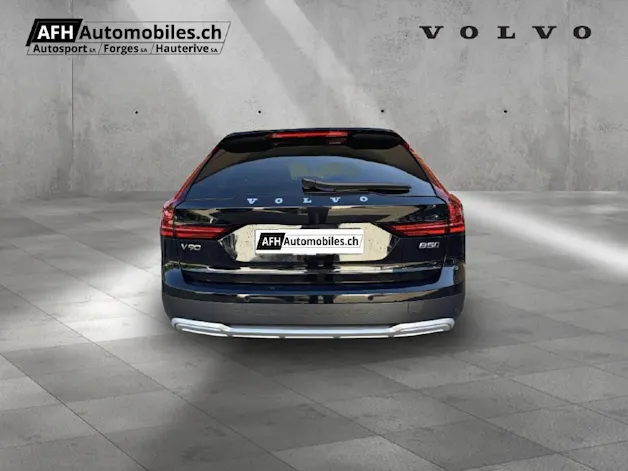 VOLVO V90 Cross Country 2.0 B5 Plus