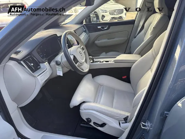 VOLVO XC60 2.0 T6 TE Ultimate Dark eAWD