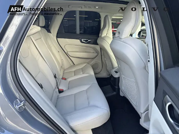 VOLVO XC60 2.0 T6 TE Ultimate Dark eAWD