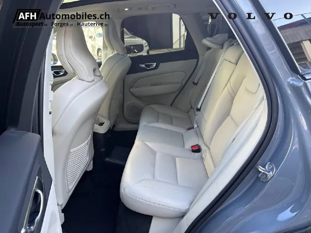VOLVO XC60 2.0 T6 TE Ultimate Dark eAWD