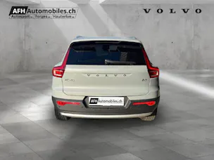 VOLVO XC40 2.0 B3 MH Core