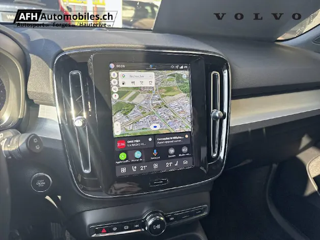 VOLVO XC40 2.0 B3 MH Core