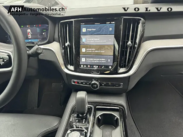 VOLVO V60 2.0 T6 TE Plus Dark eAWD