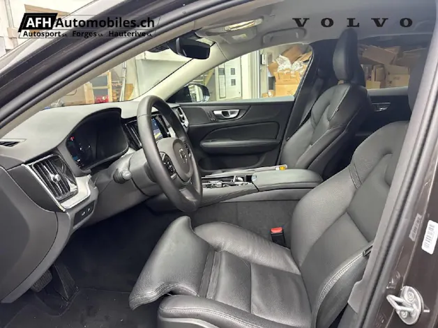 VOLVO V60 2.0 T6 TE Plus Dark eAWD