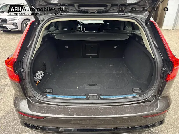 VOLVO V60 2.0 T6 TE Plus Dark eAWD