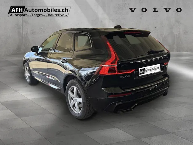 VOLVO XC60 2.0 T6 TE Ultimate Dark eAWD