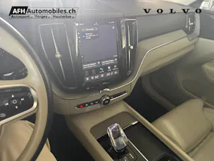 VOLVO XC60 2.0 T6 TE Ultimate Dark eAWD
