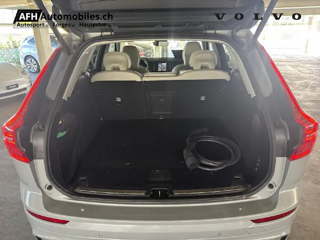 VOLVO XC60 2.0 T6 TE Ultimate Dark eAWD