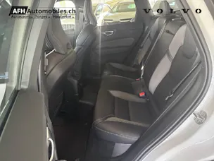 VOLVO XC60 2.0 T6 TE Ultimate Dark eAWD