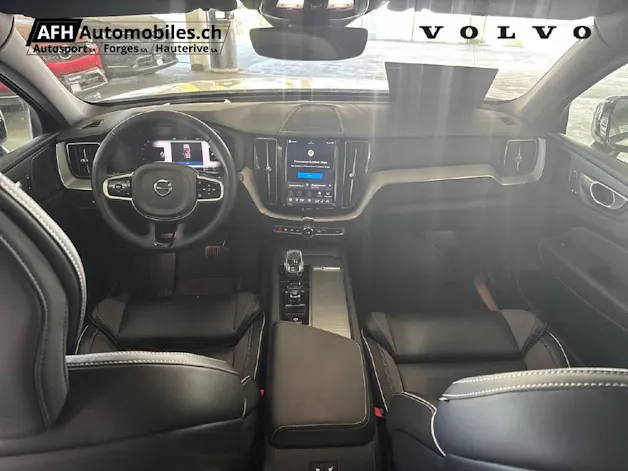 VOLVO XC60 2.0 T6 TE Ultimate Dark eAWD