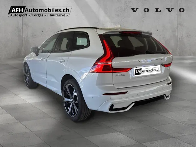 VOLVO XC60 2.0 T6 TE Ultimate Dark eAWD