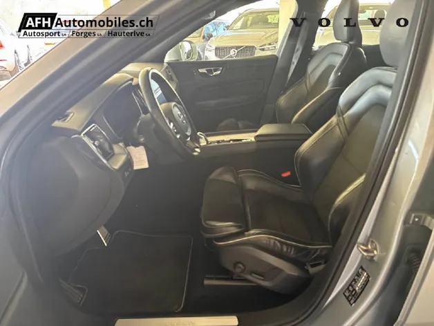 VOLVO XC60 2.0 T8 TE XCENTRIC eAWD
