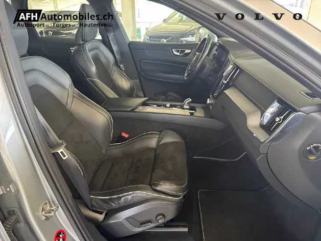 VOLVO XC60 2.0 T8 TE XCENTRIC eAWD