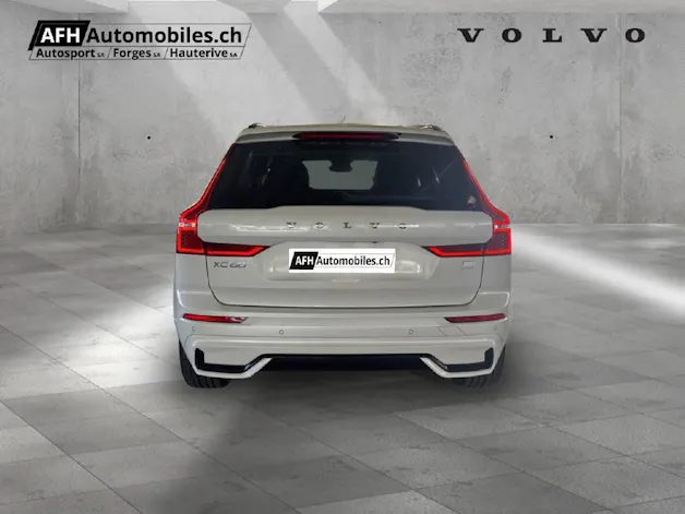 VOLVO XC60 2.0 T6 TE XCENTRIC eAWD