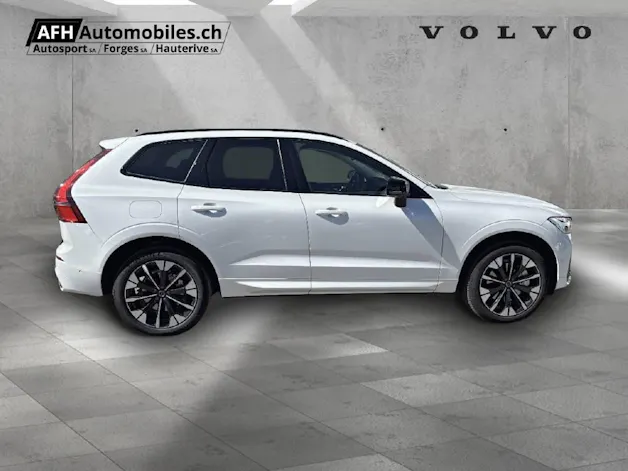 VOLVO XC60 2.0 T6 TE Plus Dark eAWD