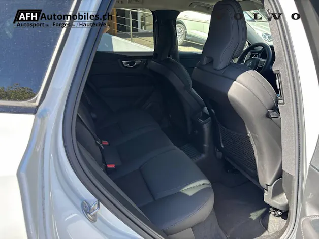 VOLVO XC60 2.0 T6 TE Plus Dark eAWD