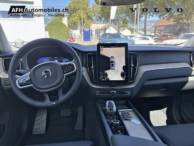 VOLVO XC60 2.0 T6 TE Plus Dark eAWD