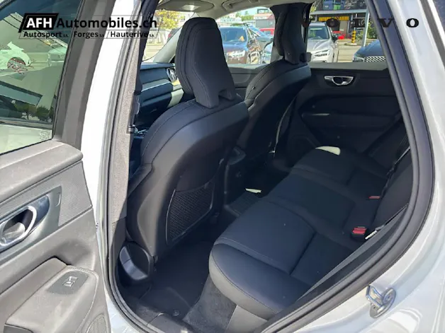 VOLVO XC60 2.0 T6 TE Plus Dark eAWD