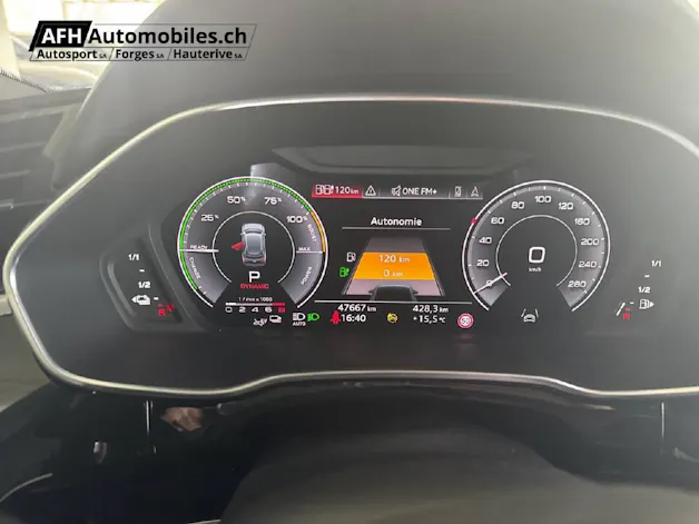 AUDI Q3 1.4 45 TFSI e S line S-Tronic