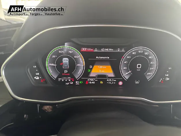 AUDI Q3 1.4 45 TFSI e S line S-Tronic