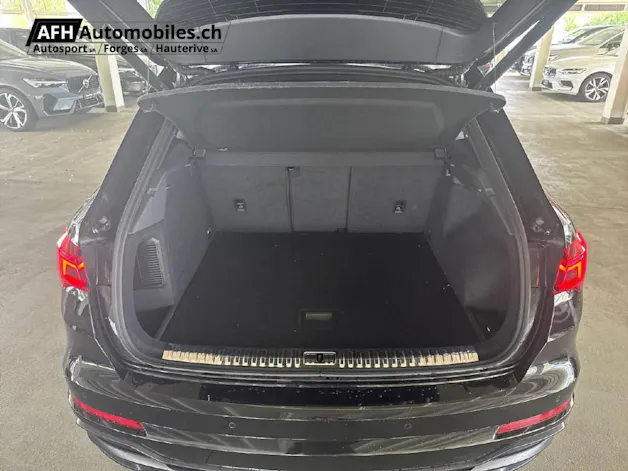 AUDI Q3 1.4 45 TFSI e S line S-Tronic