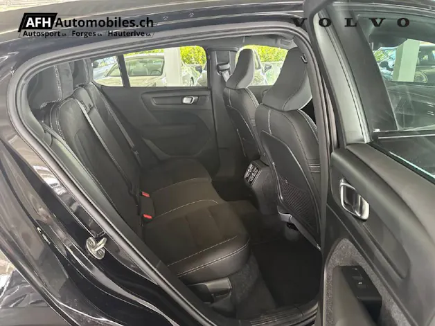 VOLVO EC40 Twin Performance Black Edition AWD
