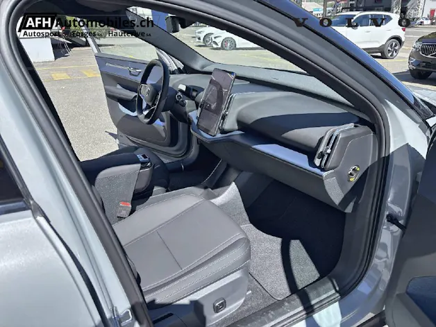 VOLVO EX30 CC E60 Twin Performance AWD