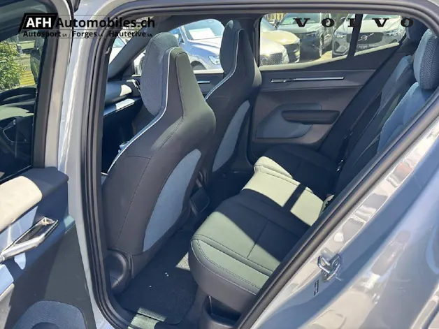 VOLVO EX30 CC E60 Twin Performance AWD