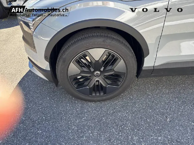 VOLVO EX30 CC E60 Twin Performance AWD