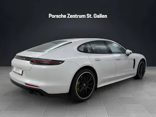 PORSCHE Panamera 4 E-Hybrid