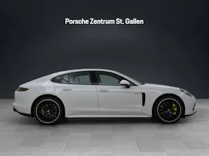 PORSCHE Panamera 4 E-Hybrid
