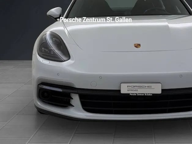 PORSCHE Panamera 4 E-Hybrid