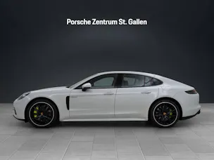 PORSCHE Panamera 4 E-Hybrid