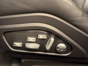 PORSCHE Panamera 4 E-Hybrid