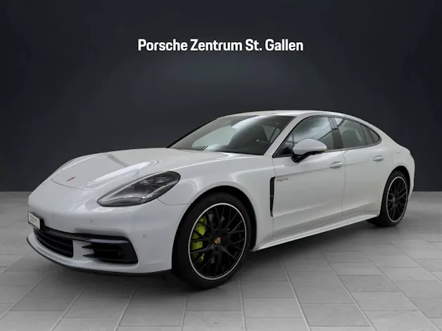 PORSCHE Panamera 4 E-Hybrid