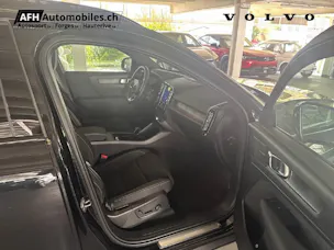 VOLVO EX40 Twin Black Edition AWD